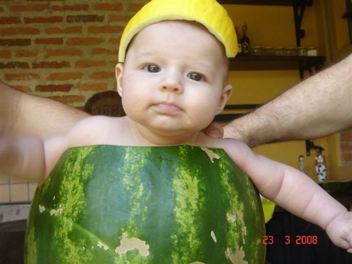 1255500187_watermelon_baby_03.jpg