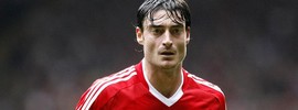 Albert-Riera-Liverpool_2440365.jpg