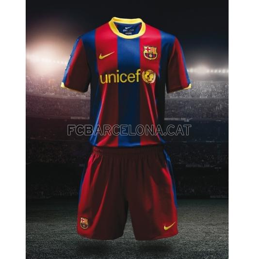 NIKE_FCBarcelona_Presskit_Info_CAT-2.jpg