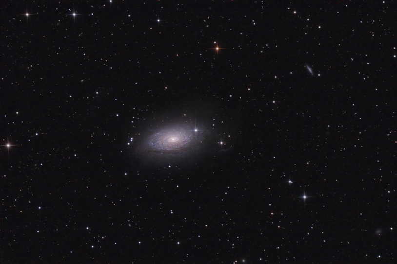 m63_23and27_05_2009prim_36x10min_iso800_250mm_fullsize_web.jpg
