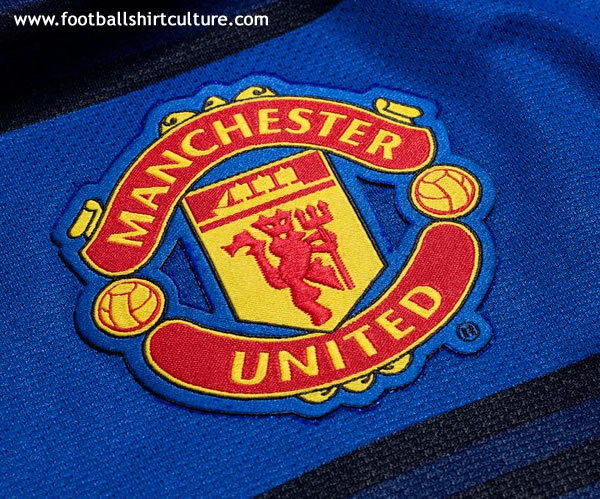 manchester-united-11-12-nike-away-football-shirt-e.jpg