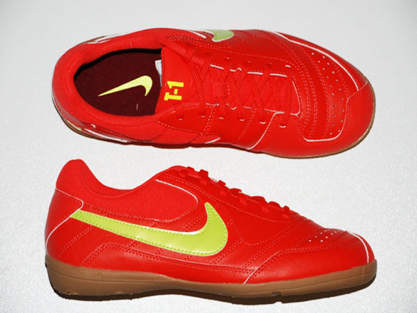 NIKE_T_1_4c221d1b64fba.jpg