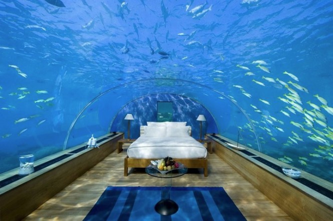 1-underwater-hotel-suite-Conrad-Maldives-Rangali-Islands-Resort-665x442.jpg