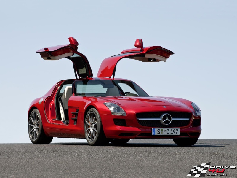 Mercedes-Benz-SLS-AMG-2011-1x800x600.jpg