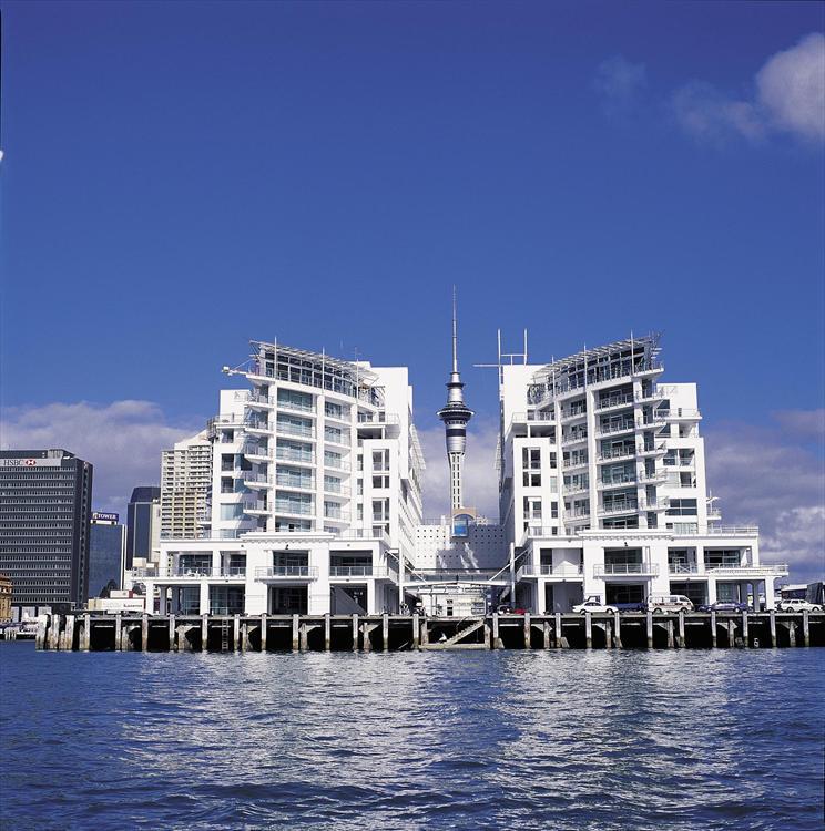 hiltonauckland1.jpg