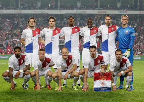 Oranje_teamfoto_voor_Turkije.jpg