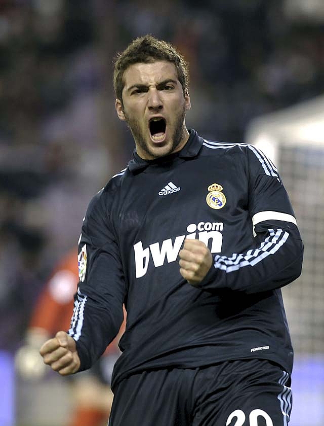20100316-Gonzalo-Higuain.jpg
