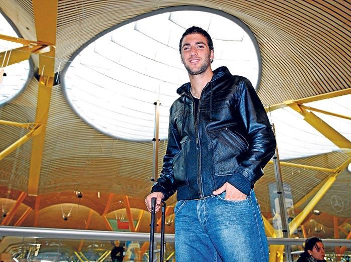 20091007_Higuain.jpg