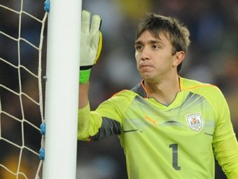Muslera.jpg