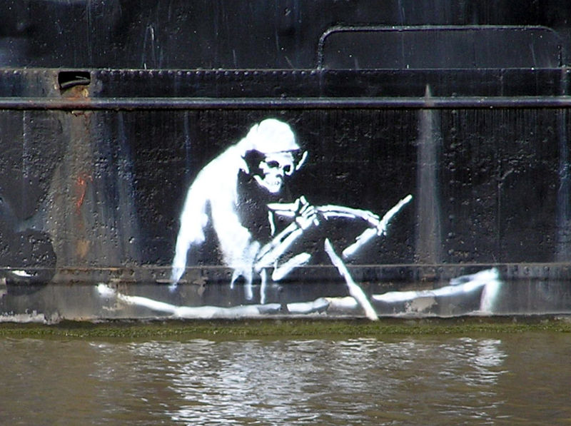 800px-Banksy_on_the_thekla_arp.jpg