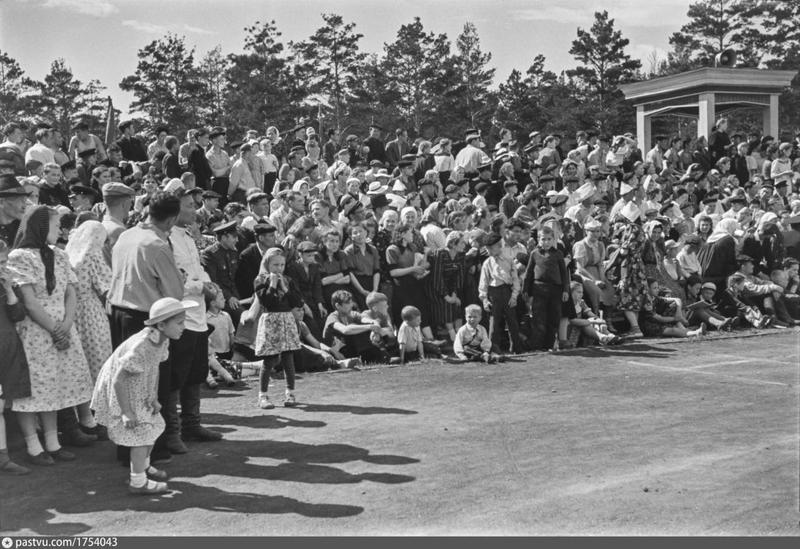 тень 30.05.1953 Ст-он 25 лет БМАССР.jpg