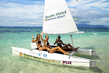 girls-sailing-shallows-bounty-island-resort-fiji.jpg